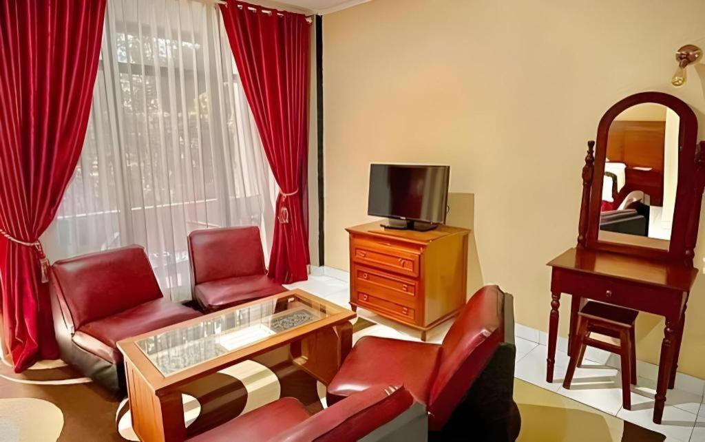 Hotel Benteng Букіттінгі Екстер'єр фото