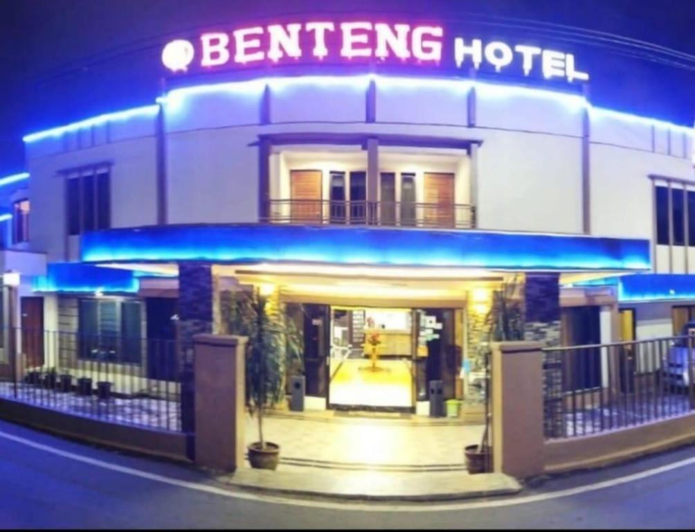 Hotel Benteng Букіттінгі Екстер'єр фото