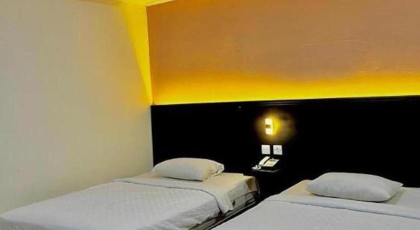 Hotel Benteng Букіттінгі Екстер'єр фото