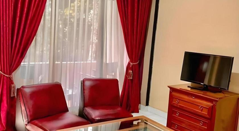 Hotel Benteng Букіттінгі Екстер'єр фото